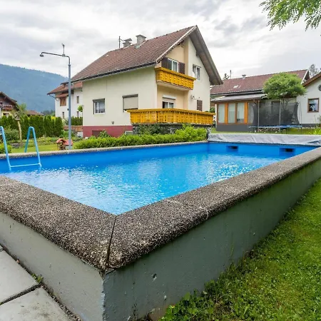 In Carinthia With Pool Appartamento *